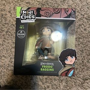Frodo Baggins Epic Mini Collectible Figure